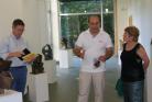 Fotos da exposicin da escultora Pepa Nieto que a Asociacin Terra de Outes inaugurou a semana pasada na Casa da Cultura de Outes. No acto interviron 